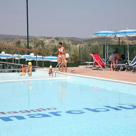 Villaggio Mare Blu ホリデーパーク ヴィエステ